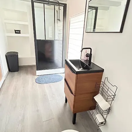 Maison Cosy , Parking Gratuit , 5 Min Aux Auxerre Extérieur photo